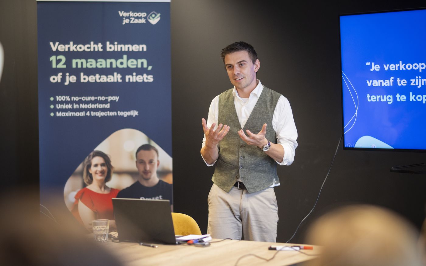 Maarten Ligthart vertelt tijdens een presentatie waarom timing bepalend is voor verkoopklaar maken
